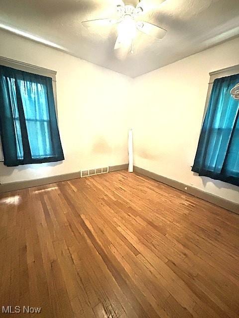 805 Rudyard Rd, Cleveland, OH 44110 - photo 18