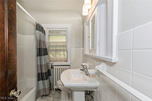 1539 Compton Rd, Cleveland Heights, OH 44118 - full bath featuring radiator, tile walls, and shower / bath combo