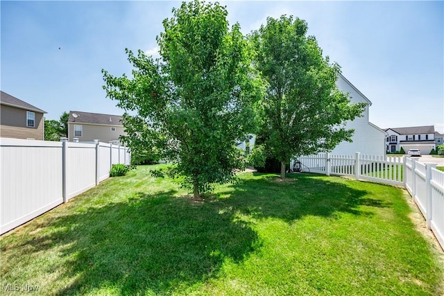 785 Cambridge Ct, Kent, OH 44240 - view of fenced backyard