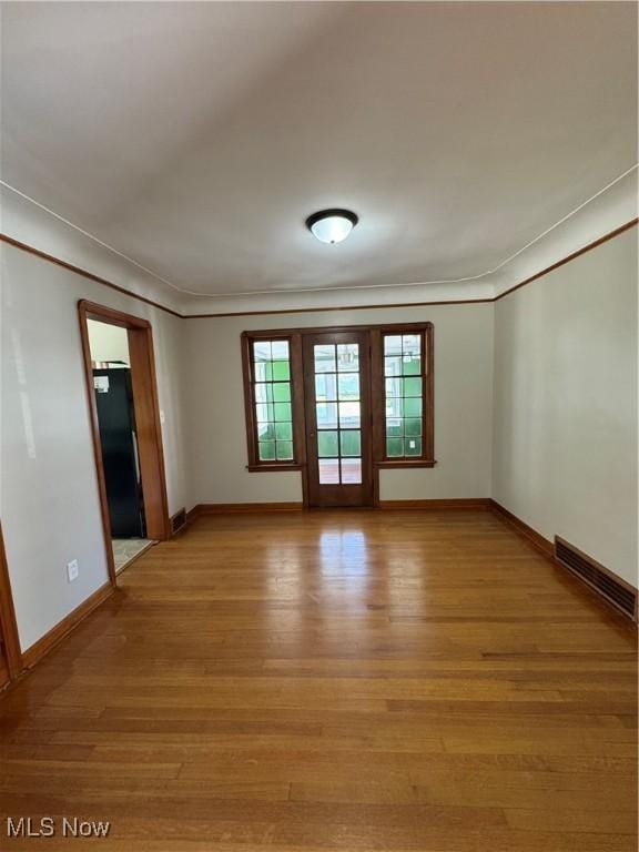 4704 Morningside Dr, Cleveland, OH 44109 - photo 6