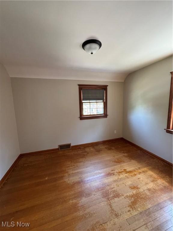 4704 Morningside Dr, Cleveland, OH 44109 - photo 16