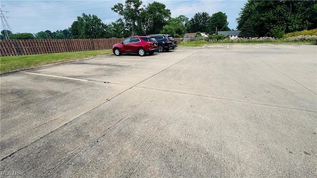 116 Ledgestone Ct, Berea, OH 44017 - view of uncovered parking lot