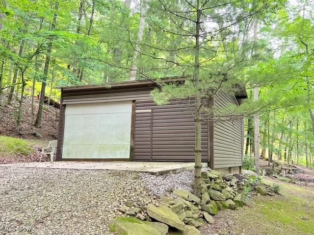 10993 Kleski Rd SE, Uhrichsville, OH 44683 - photo 3