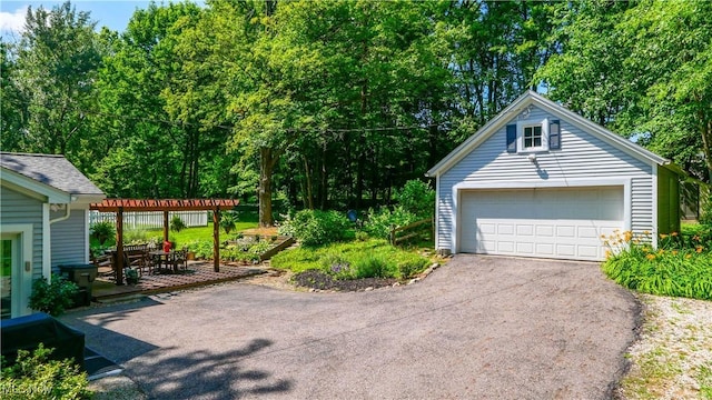6735 Wakefield Rd, Hiram, OH 44234 - view of detached garage