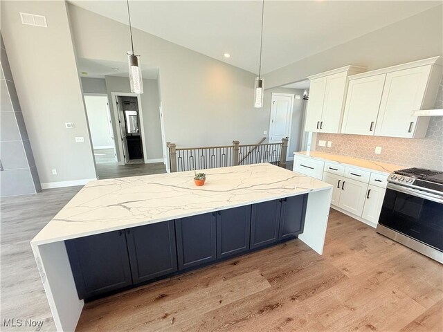 2048 Forest Dr, Eastlake, OH 44095 - photo 16