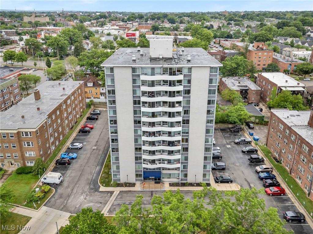 11811 Lake Ave Unit 703, Lakewood, OH 44017 - photo 1