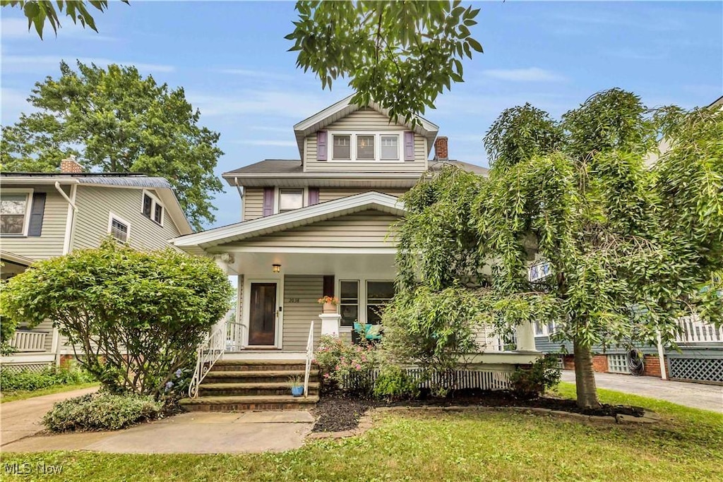 2038 Morrison Ave, Lakewood, OH 44107 - photo 1