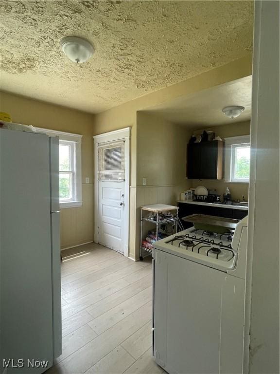 3264 E 119th St, Cleveland, OH 44120 - photo 4