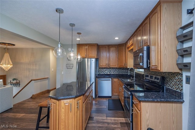 19445 Lunn Rd, Strongsville, OH 44149 - photo 10