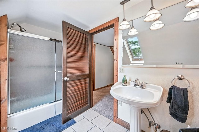 1173 Ridge Rd, Salem, OH 44460 - full bath featuring tile patterned floors, a skylight, and bath / shower combo with glass door