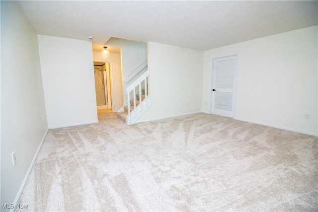 7142 N Oxshire Pl, Concord, OH 44077 - carpeted empty room featuring baseboards