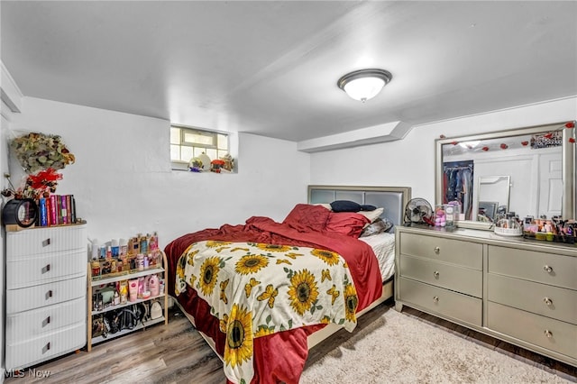29100 Weber Ave, Wickliffe, OH 44092 - bedroom with wood finished floors