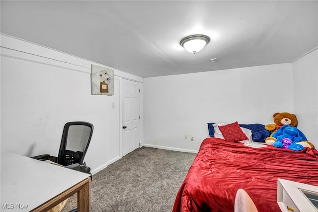 29100 Weber Ave, Wickliffe, OH 44092 - carpeted bedroom with baseboards