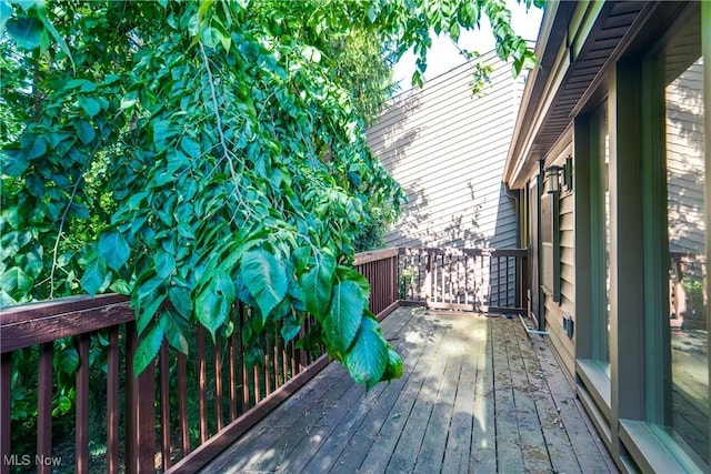 985 Canyon View Rd Unit 204C, Northfield, OH 44067 - view of wooden deck