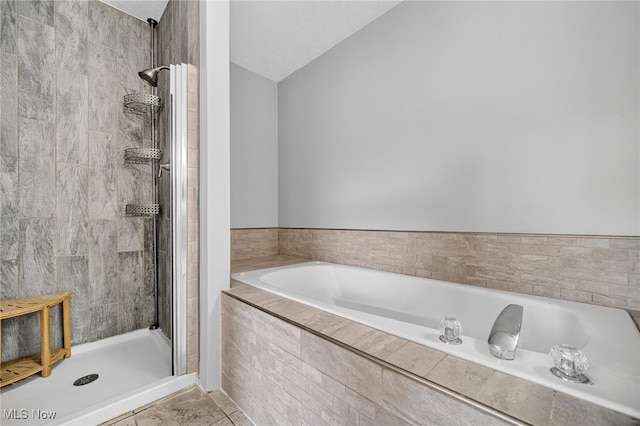 17639 Wildwood Ln, Cleveland, OH 44119 - photo 21