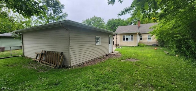 963 Chelston Rd, South Euclid, OH 44121 - view of side of property