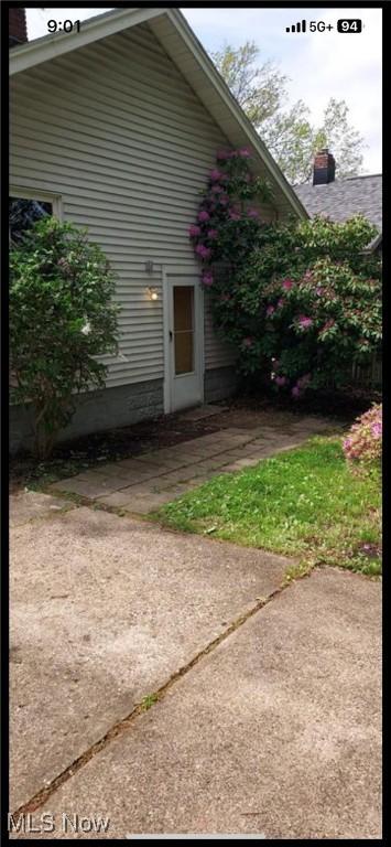 1405 Brandon Ave, Akron, OH 44305 - view of property exterior featuring a patio