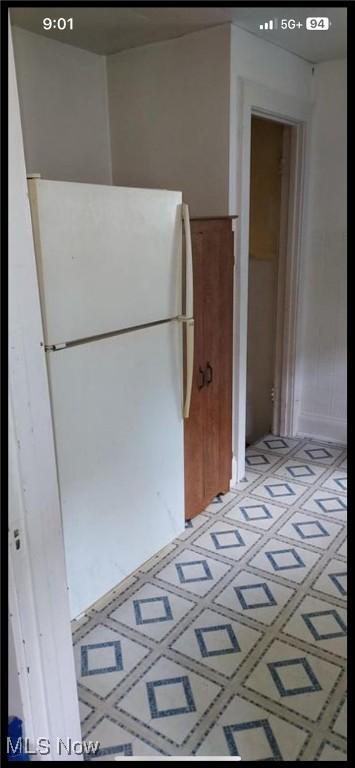 1405 Brandon Ave, Akron, OH 44305 - detailed view of freestanding refrigerator