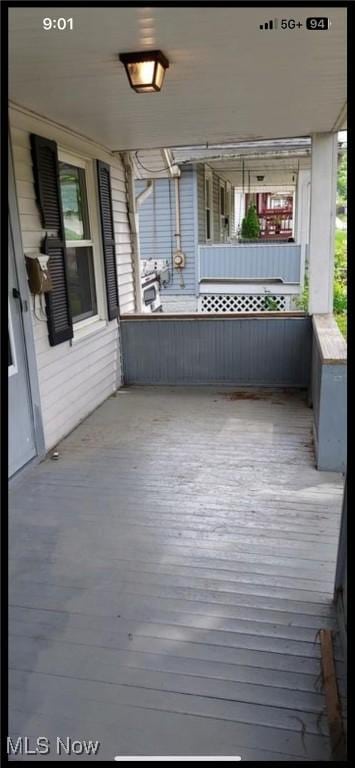 1405 Brandon Ave, Akron, OH 44305 - view of wooden porch