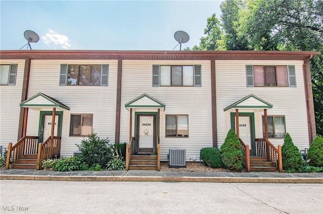 2262 Pine Top Ct Unit 31, Akron, OH 44319 - view of multi unit property