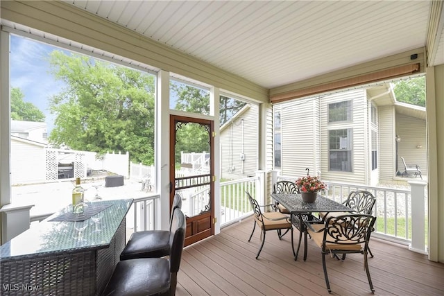 511 Sunset Ave, Sheffield Lake, OH 44054 - photo 4