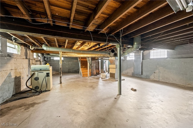 18830 Monterey Ave, Euclid, OH 44119 - below grade area featuring water heater