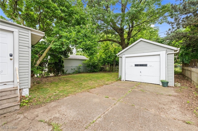 18830 Monterey Ave, Euclid, OH 44119 - detached garage with driveway