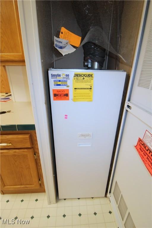 226 Troy Oaks Dr, Hiram, OH 44234 - view of utility room