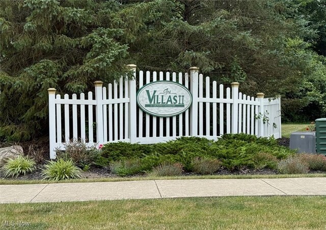 9111 Devonshire Dr, Olmsted Falls, OH 44138 - view of community / neighborhood sign