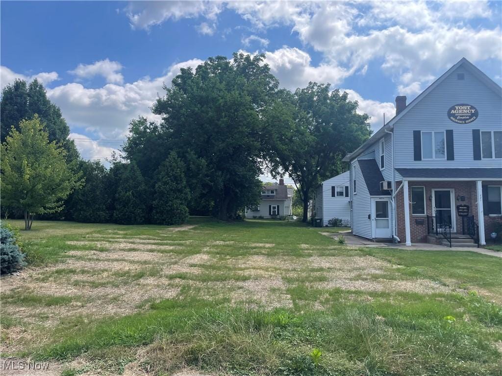 423 N Market St, Wooster, OH 44691 - photo 1