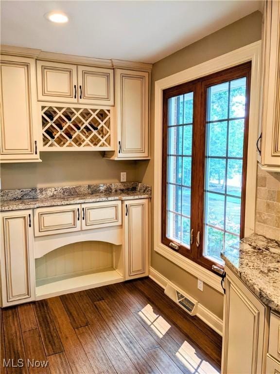 1122 Sunset Blvd SW, North Canton, OH 44720 - photo 18