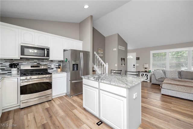 38056 Vista Lake Way N, Ridgeville, OH 44039 - photo 10