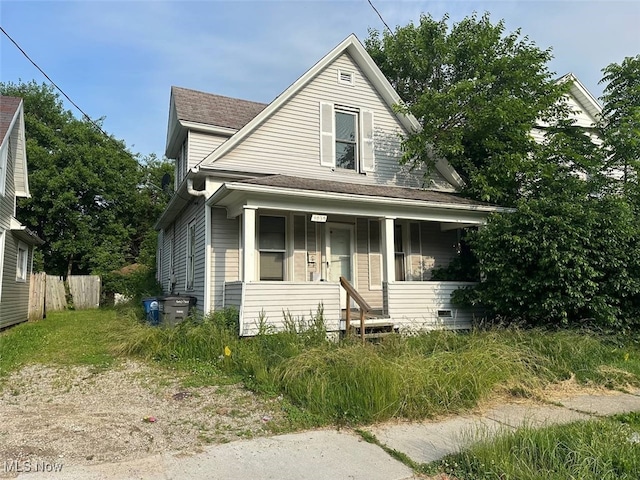 4039 Peak Ave, Toledo, OH 43612 - view of front facade with a porch and roof with shingles