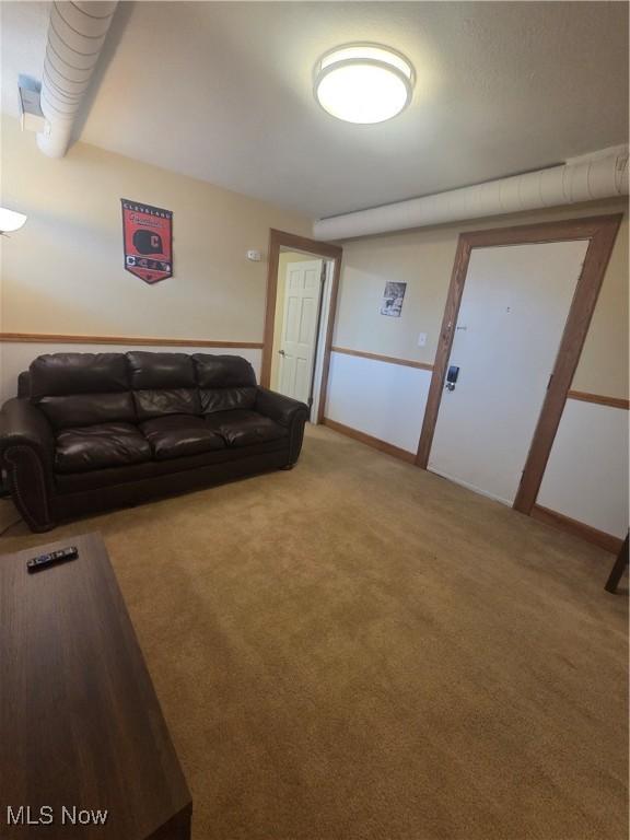 11433 Ashbury Ave Unit 8, Cleveland, OH 44106 - photo 5