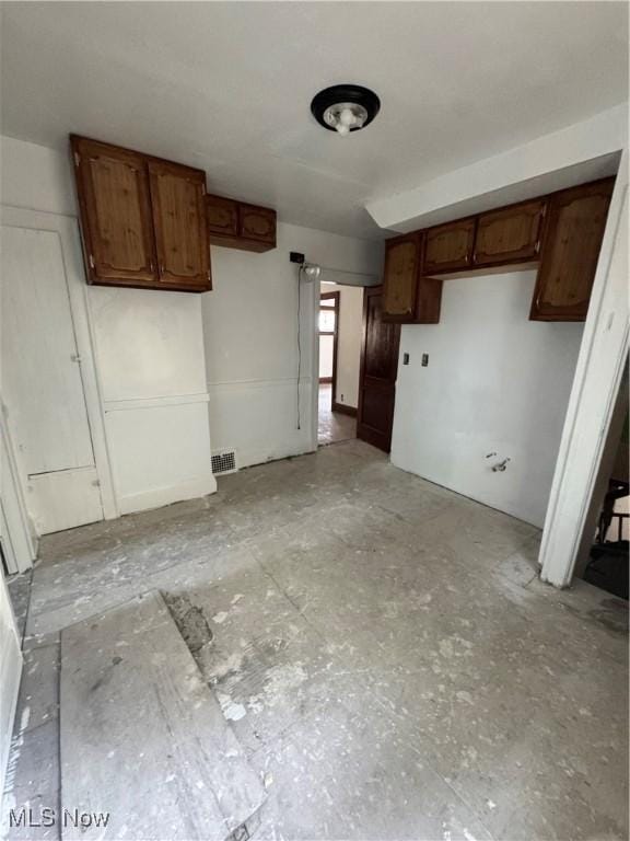 3038 E 130th St, Cleveland, OH 44120 - view of kitchen