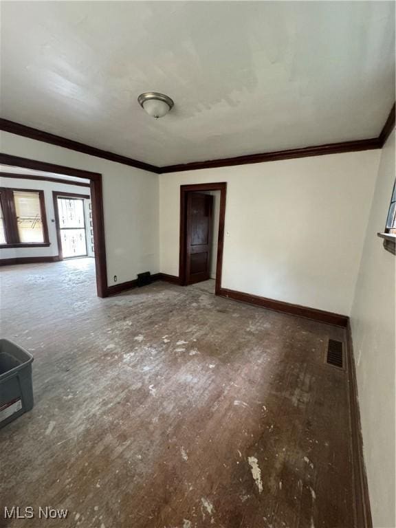 3038 E 130th St, Cleveland, OH 44120 - empty room with crown molding
