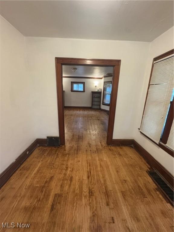 3038 E 130th St, Cleveland, OH 44120 - photo 6