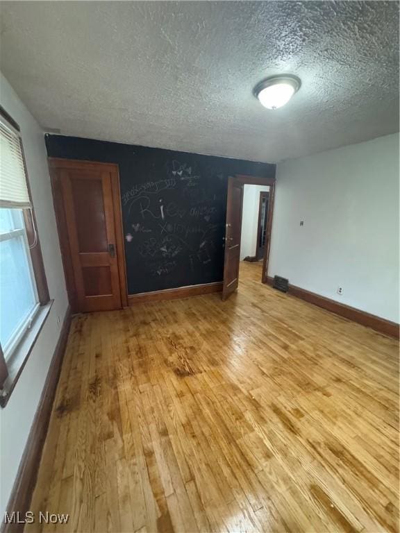3038 E 130th St, Cleveland, OH 44120 - photo 14