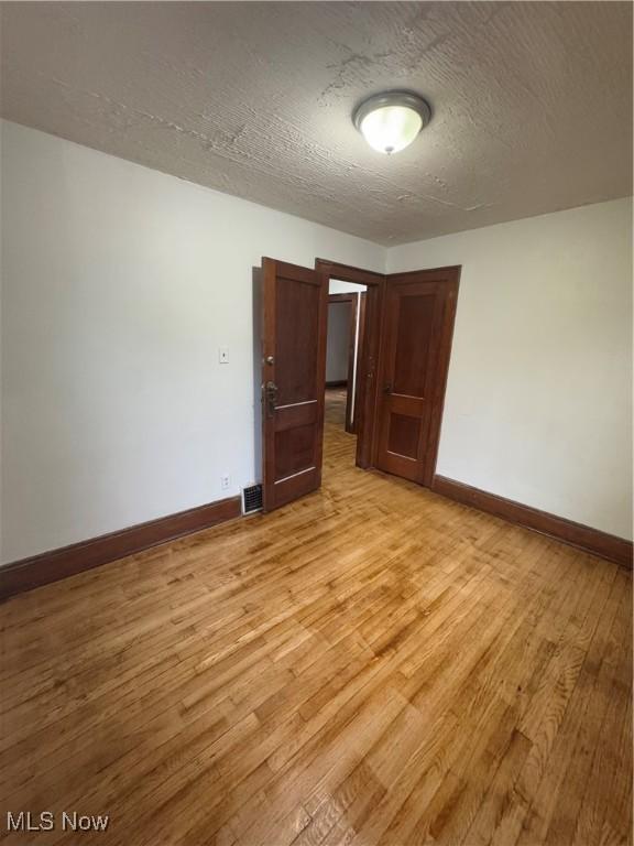 3038 E 130th St, Cleveland, OH 44120 - photo 17