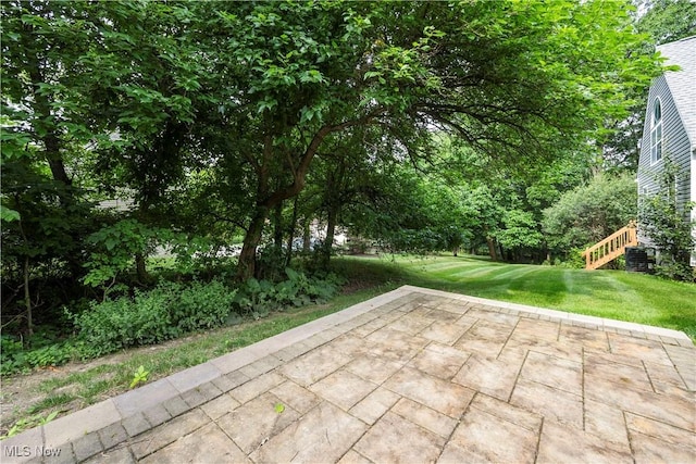 14531 Cross Creek Ln Unit 7, North Royalton, OH 44133 - view of patio