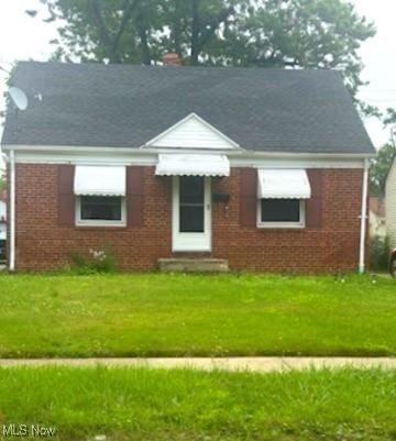 4369 Glenview Rd, Warrensville Heights, OH 44128 - photo 2