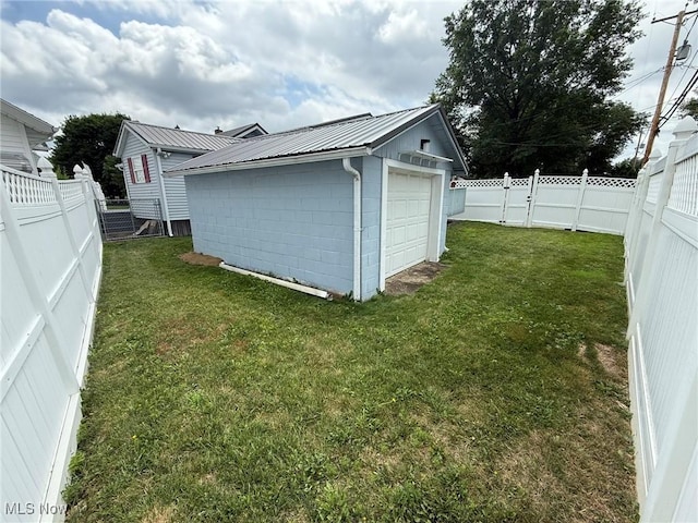 1208 3rd St NW, New Philadelphia, OH 44663 - view of detached garage