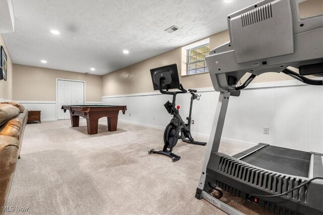 1103 Greenmont Cir, Vienna, WV 26105 - workout area with a textured ceiling, recessed lighting, billiards table, carpet flooring, and a wainscoted wall