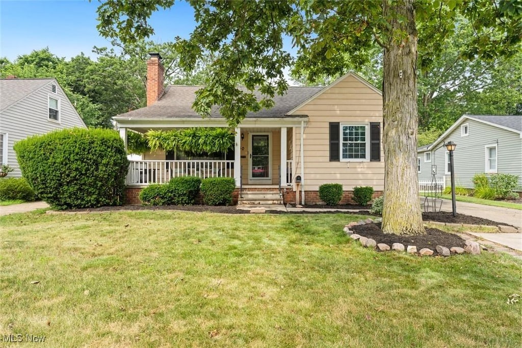 550 Parkside Dr, Bay Village, OH 44140 - photo 1