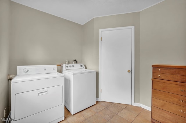 484 E 319th St, Willowick, OH 44095 - laundry area featuring independent washer and dryer and ornamental molding