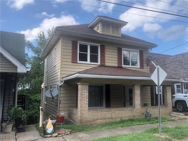 204 Beech Rd, Weirton, WV 26062 - view of american foursquare style home