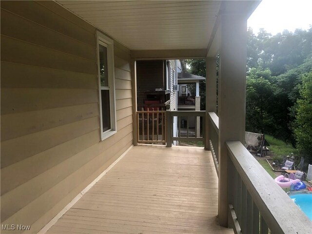 204 Beech Rd, Weirton, WV 26062 - view of wooden deck
