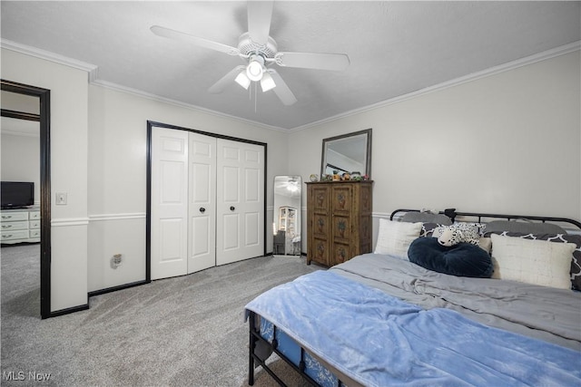 26938 Tall Oaks Trl, Olmsted Twp, OH 44138 - bedroom featuring carpet floors, crown molding, ceiling fan, and a closet