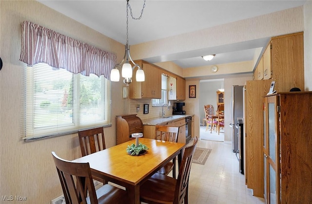 6122 Forest Ridge Dr, North Olmsted, OH 44070 - dining area with light floors