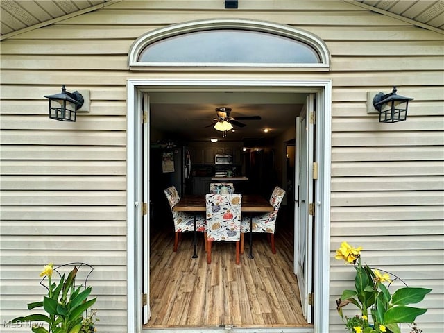 4145 Old River Rd, Philo, OH 43771 - doorway to property